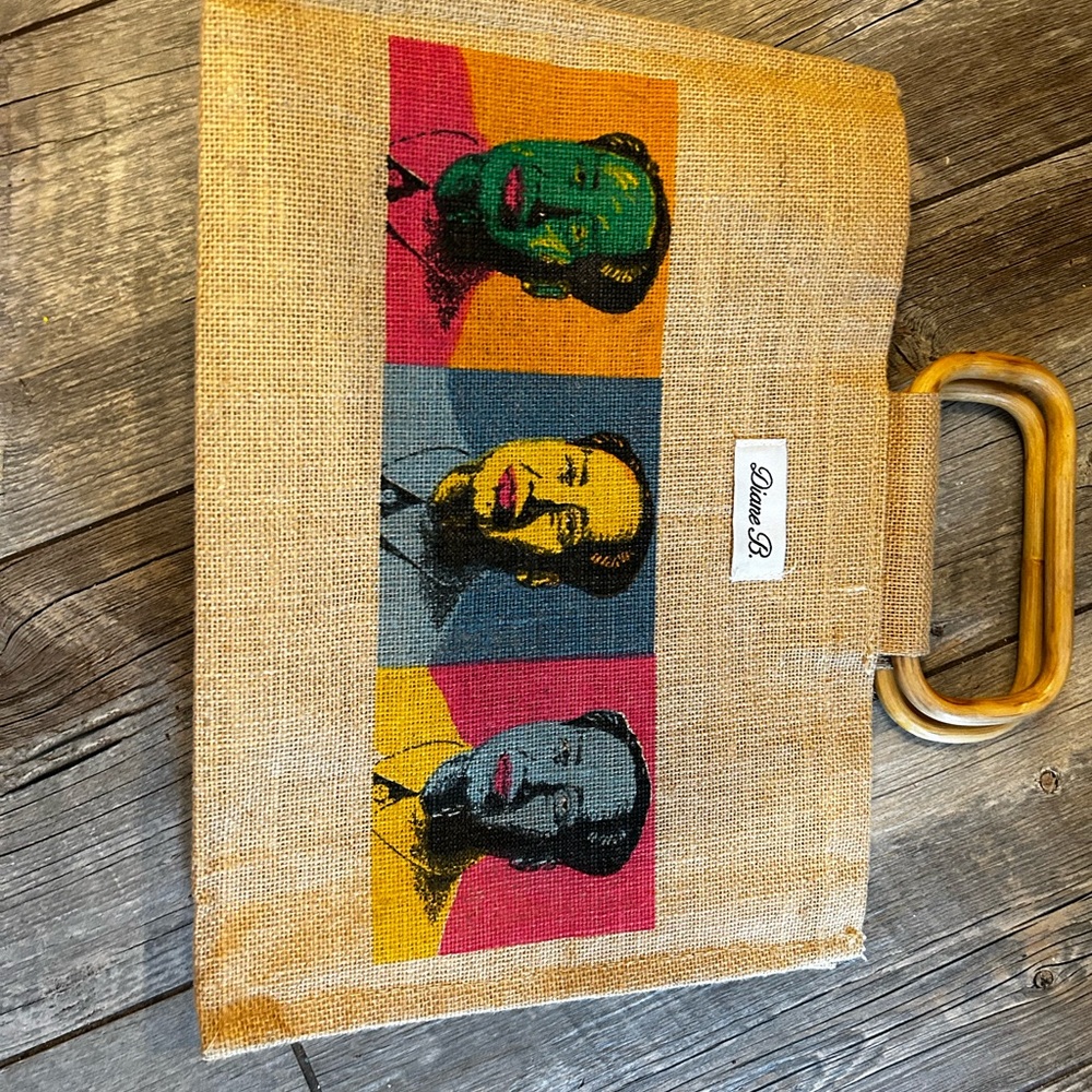 Diane B tote bag with wood handles 15x11x5